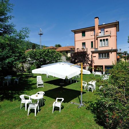 Hotel Villa Mon Toc Stresa Exterior photo